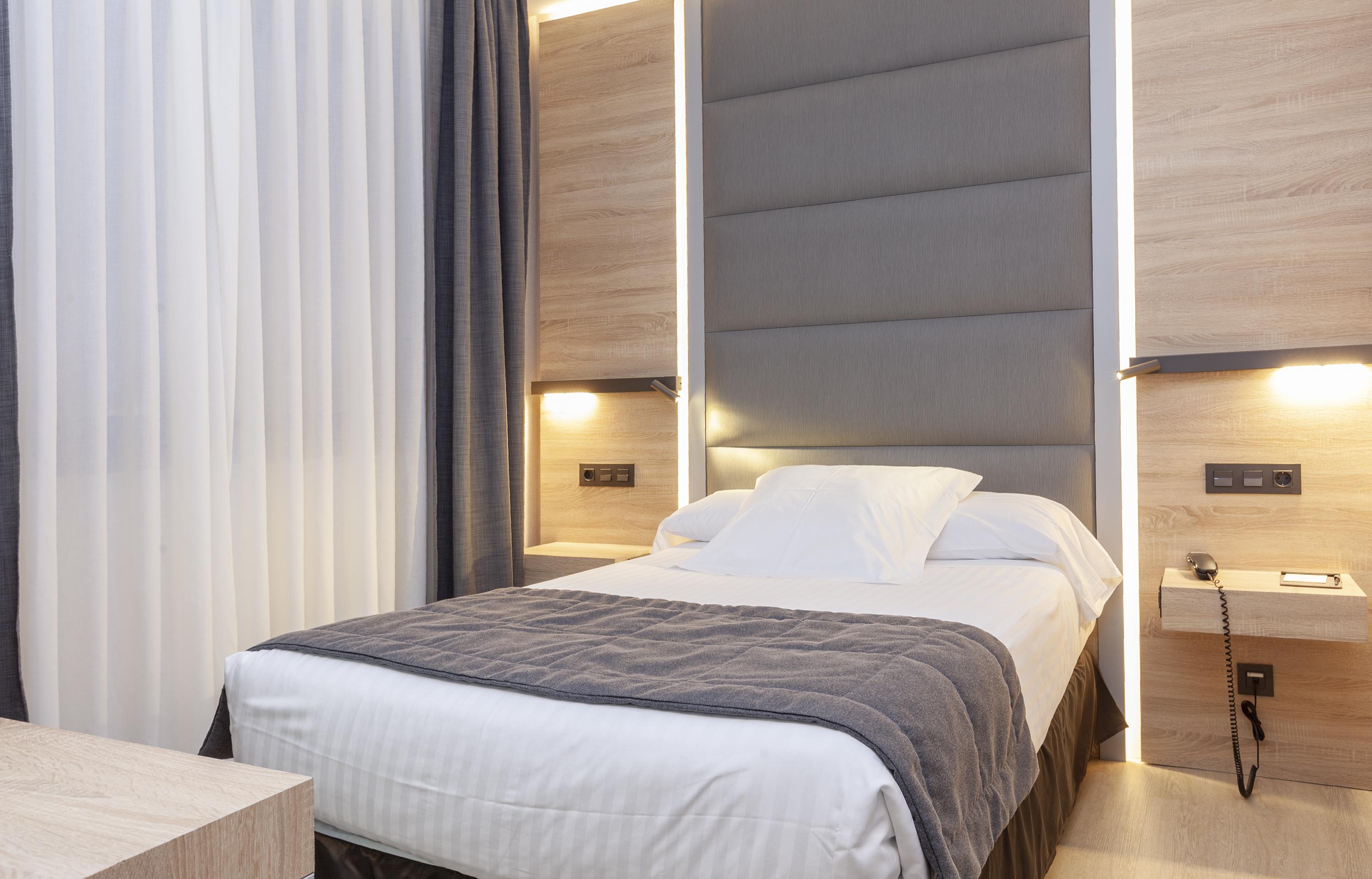 Hotel Liabeny Madrid Exterior photo