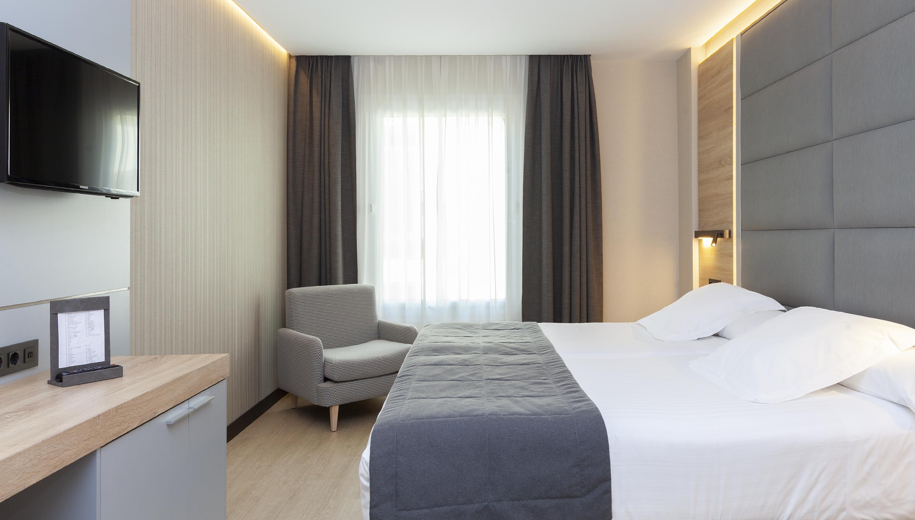 Hotel Liabeny Madrid Exterior photo